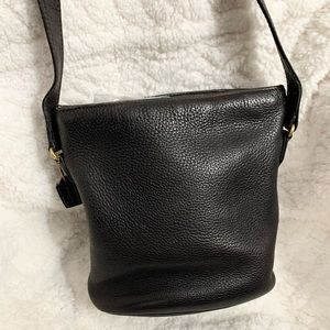 Vintage Coach Sonoma #4907 crossbody in legacy collection